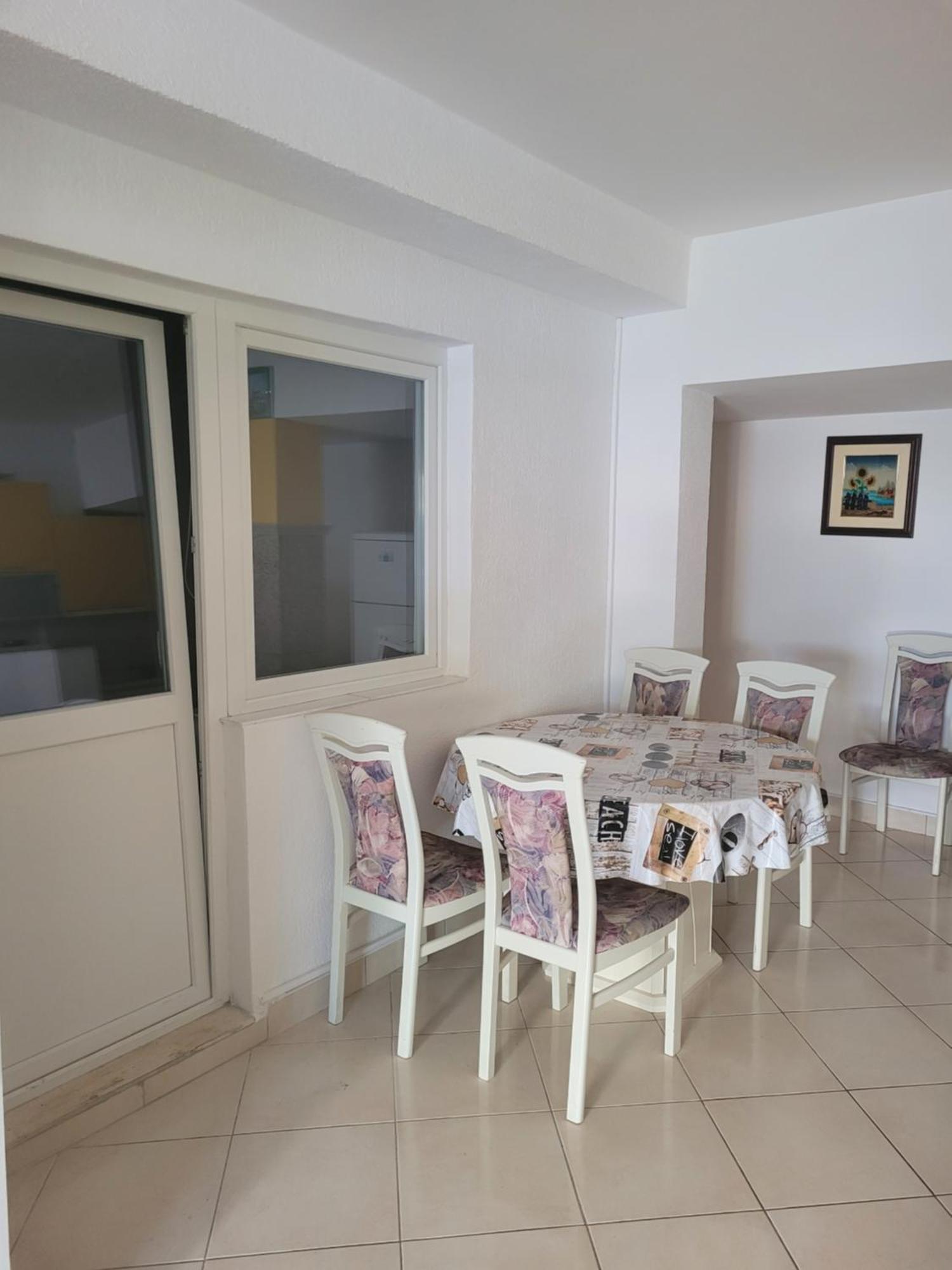 Apartments Nina Sutivan Bagian luar foto
