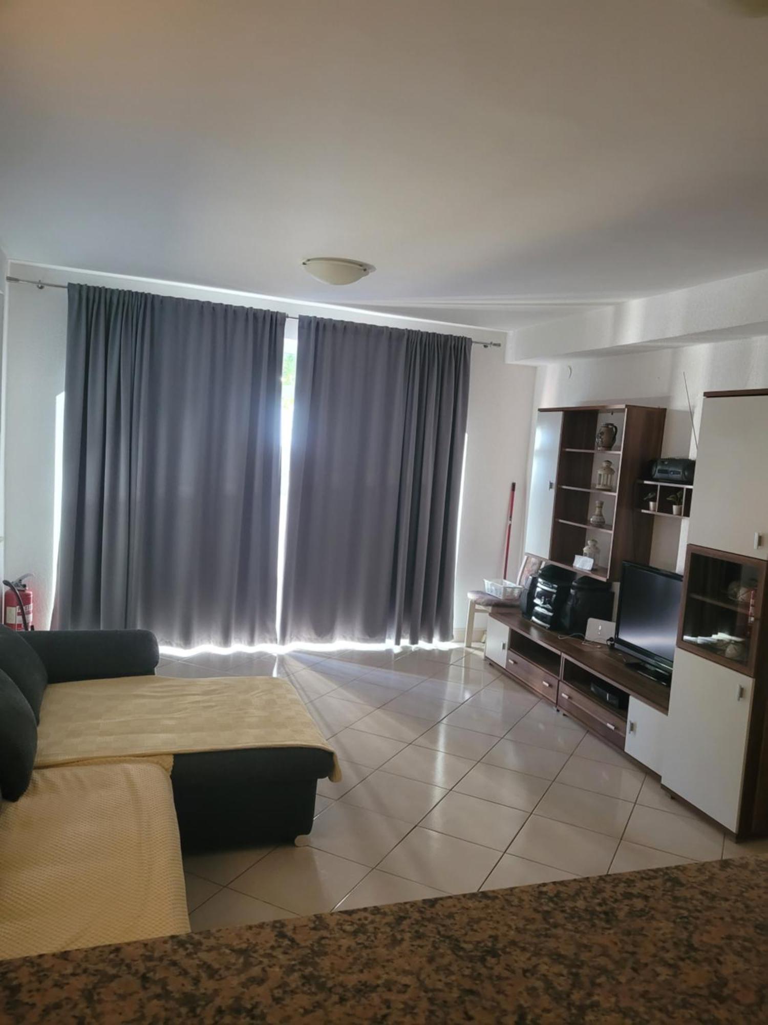 Apartments Nina Sutivan Bagian luar foto